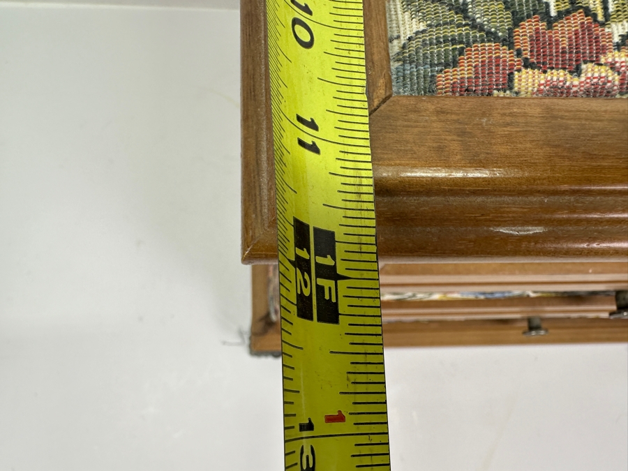 Jewelry Box With Mainly Costume Jewelry 15W X 12D X 11H - See Photos [Photo 17]