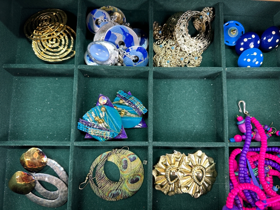 Jewelry Box With Mainly Costume Jewelry 15W X 12D X 11H - See Photos [Photo 13]