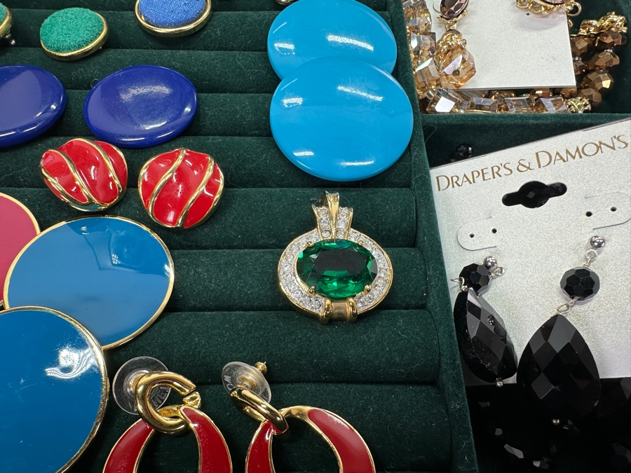 Jewelry Box With Mainly Costume Jewelry 15W X 12D X 11H - See Photos [Photo 5]