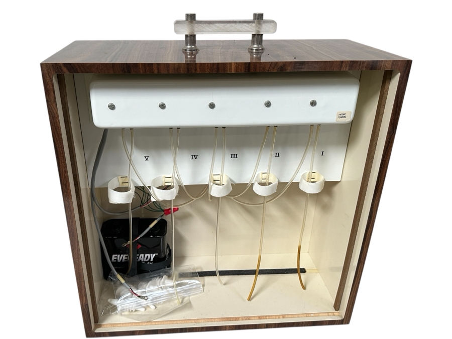 Portable Beverage Dispenser By V.I.P. 19.5W X 10D X 22H [Photo 4]