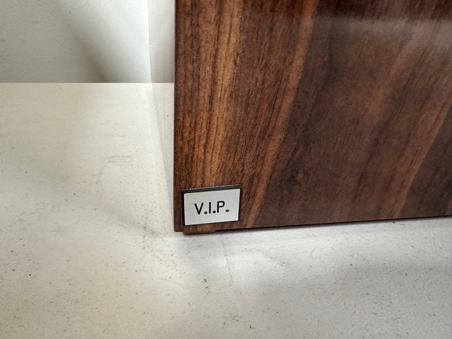 Portable Beverage Dispenser By V.I.P. 19.5W X 10D X 22H [Photo 7]