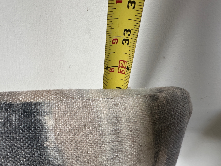 Low Back Bar Stools 23'H Seat Height / 31' Height [Photo 5]