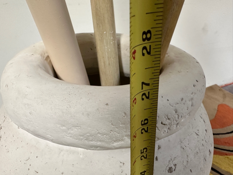 White Flower Pot 27H With 3 Bamboo Pieces [Photo 3]