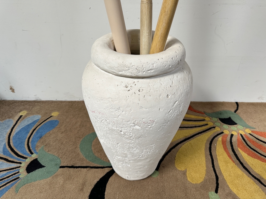 White Flower Pot 27H With 3 Bamboo Pieces [Photo 2]
