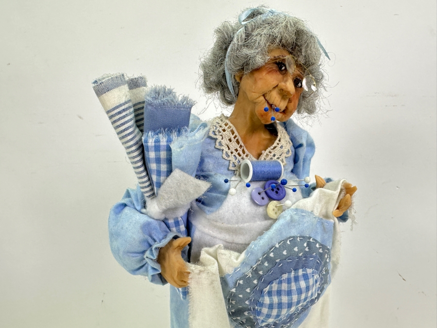 'Quilting For The Joy' Home Bred Folk Figurine 2010 By Linda Gill 16H [Photo 3]