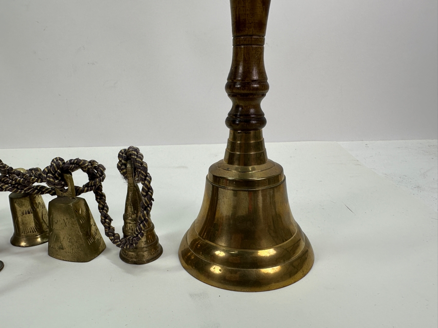 Brass Bells [Photo 3]