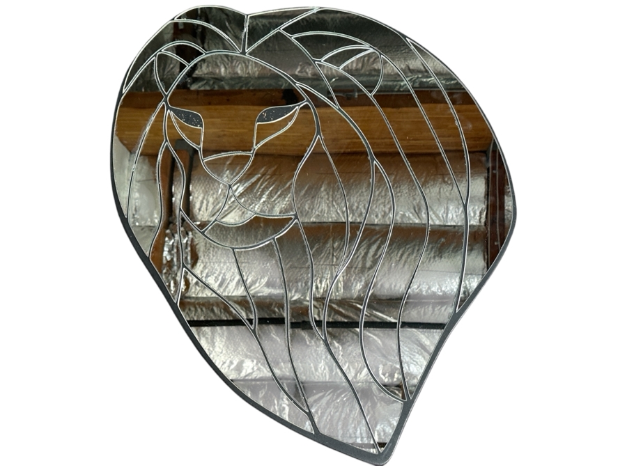 Lion Wall Mirror 25W X 32H