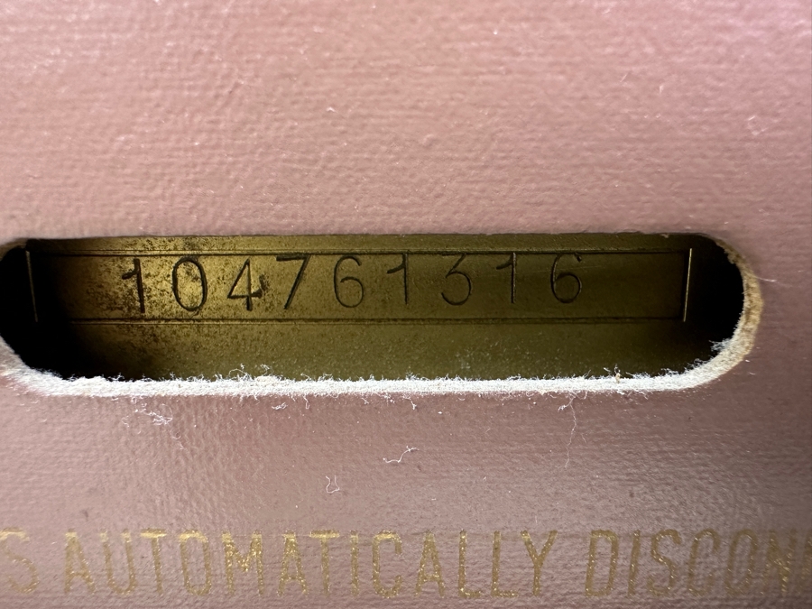 Just Added - Grundig - Majestic Model 2068 Radio Not Working - Needs Servicing 21.5W X 8D X 13H [Photo 6]