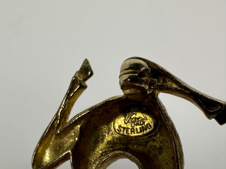 Just Added - Vintage Sterling Silver Vogue Jlry Zodiac Capricorn Green Stone Pin Brooch 8.2g [Photo 6]