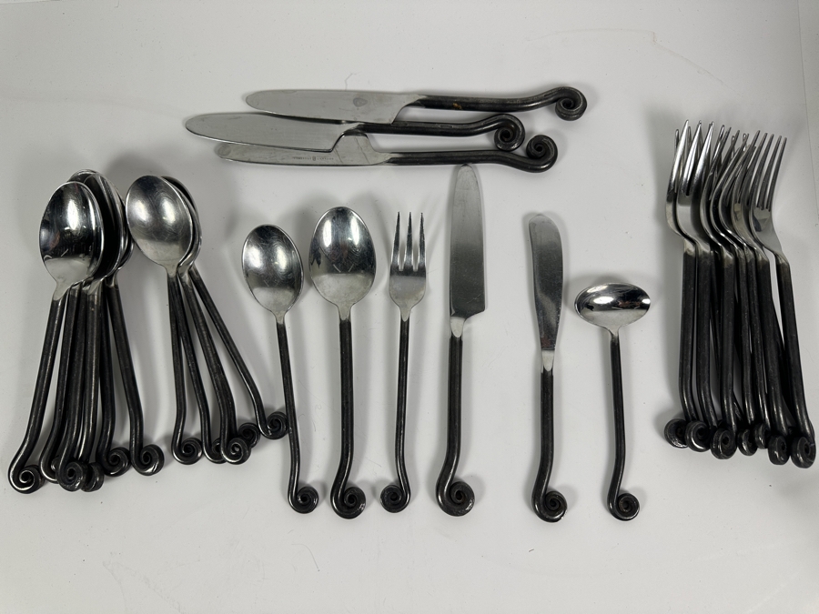 Just Added - Gourmet Settings Treble Clef Flatware Service 30 Pieces - See Photos [Photo 2]