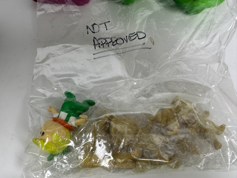 Just Added - The Jetsons Carl's Jr. / Hardee's Happy / Kid's Meal Toys Project Box With Prototype Toy Samples Cool Kids Designed By The CDM Company 1999 - See Photos [Photo 15]