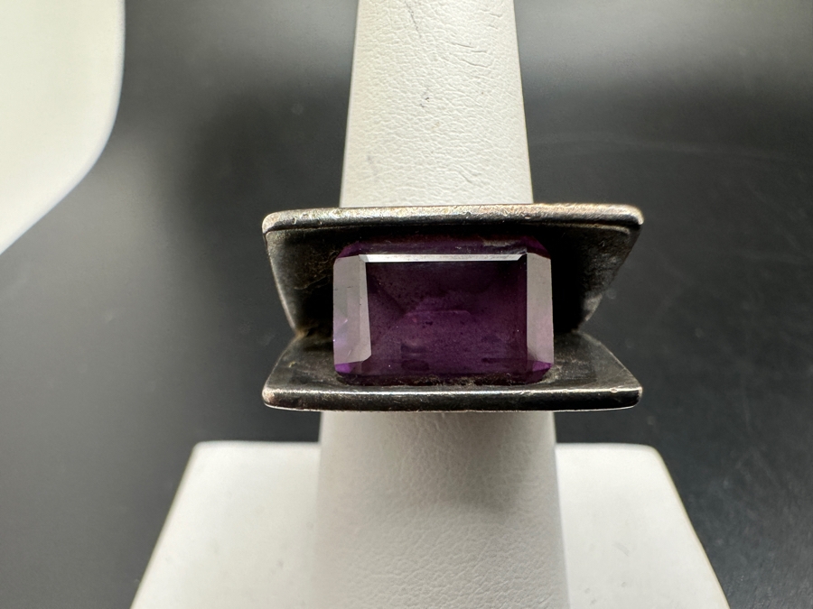 Sterling Silver Modernist Ring Set With Color Change Synthetic Sapphire Size 7.5 10.5g [Photo 3]