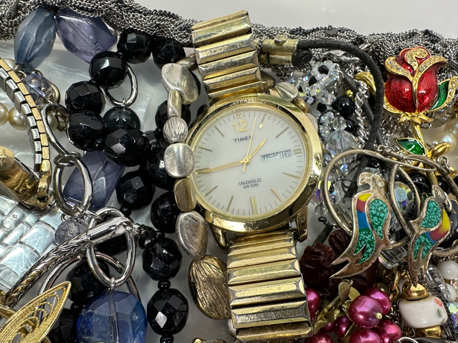 Lot of Costume Jewelry and Watches [Photo 7]