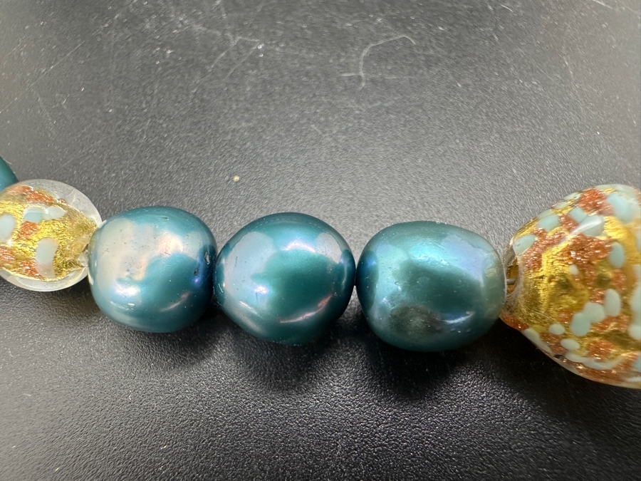 Baroque Pearl And Glass Bead 18' Necklace With 14K Gold Clasp [Photo 4]