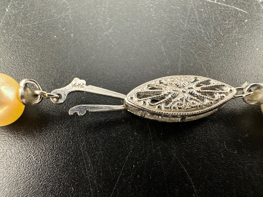 19' Pearl Necklace With 14K Gold Clasp [Photo 4]