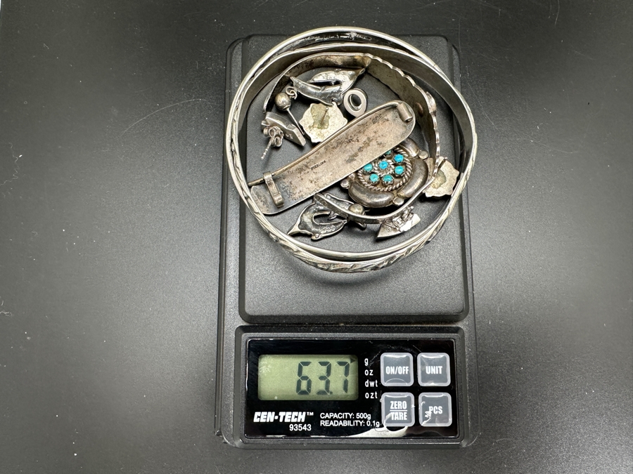 Sterling Silver Jewelry Lot Featuring Bracelets, Earrings & Pins / Brooches 63.7g [Photo 12]