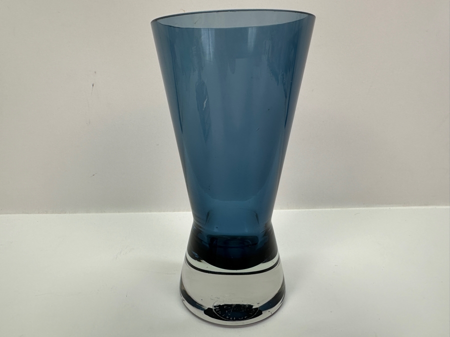 Modernist Vase by Tamara Aladin for Riihimäki Lasi Oy, Finland. Signed with Lasi Mark Bottom. 6.25'H [Photo 3]