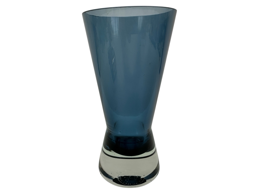 Modernist Vase by Tamara Aladin for Riihimäki Lasi Oy, Finland. Signed with Lasi Mark Bottom. 6.25'H [Photo 1]