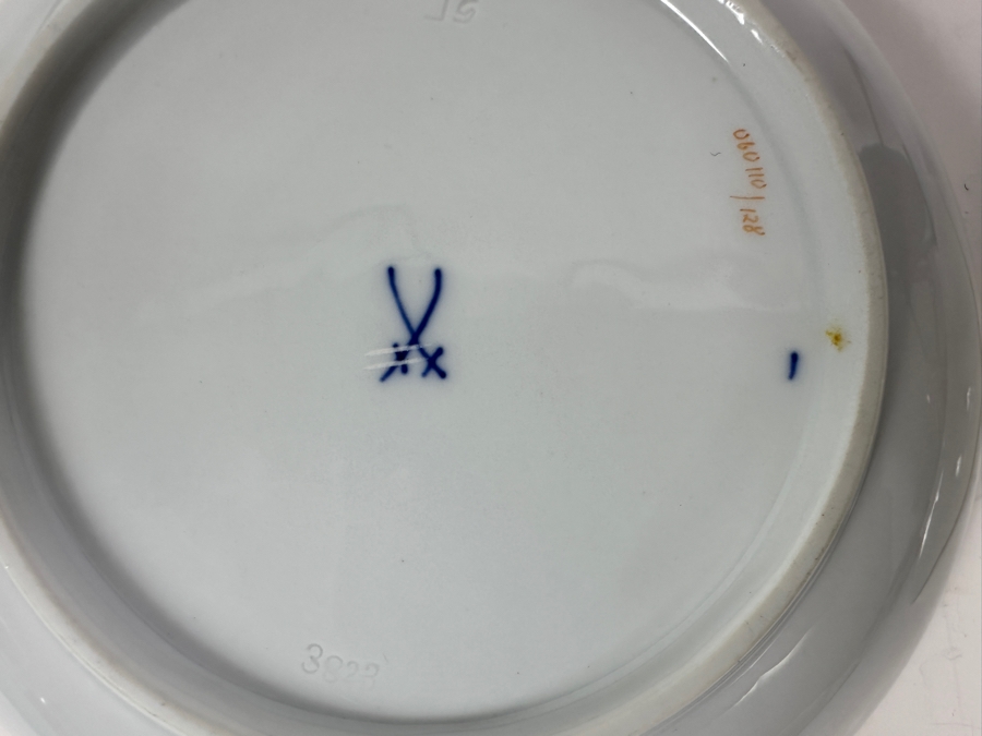 Meissen (Germany) Hand Painted Porcelain Plates with Gold Rim 6'W, 5'W x 3.75'D [Photo 6]