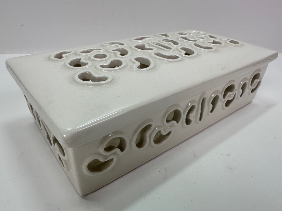 Italian Ceramic Box 8' x 4.25' x 2' [Photo 4]