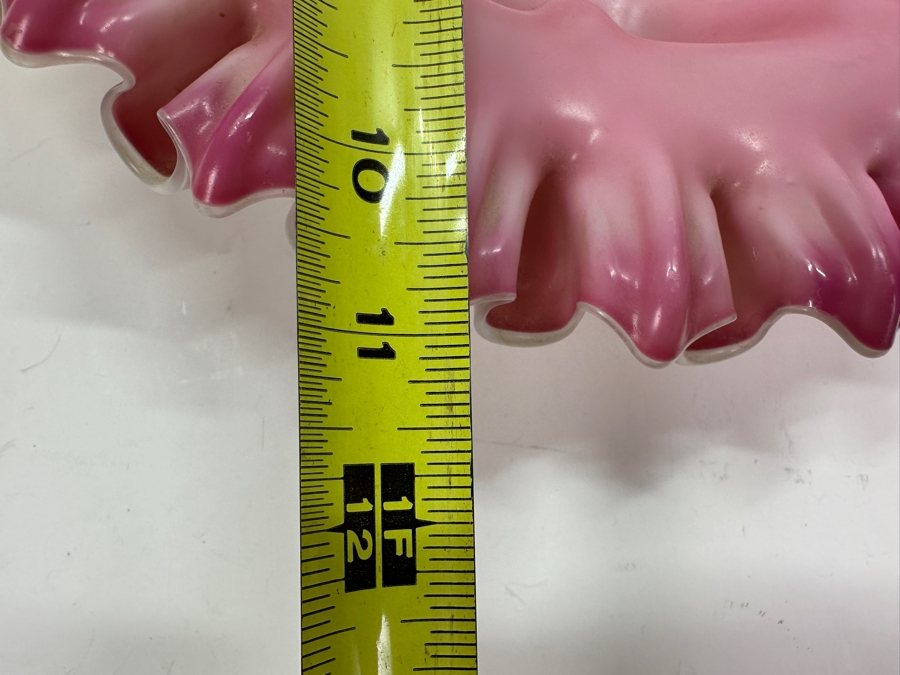 Fenton Glass Pink and White Ruffled Rim Bowl 12' x 11' x 3.5' [Photo 10]