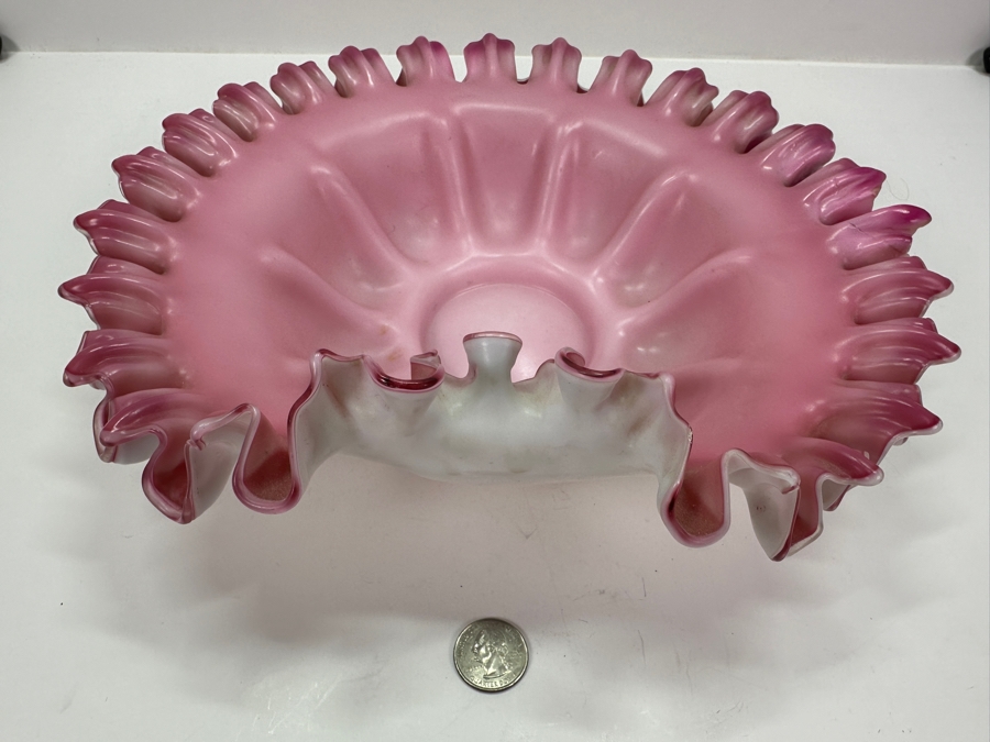 Fenton Glass Pink and White Ruffled Rim Bowl 12' x 11' x 3.5' [Photo 2]
