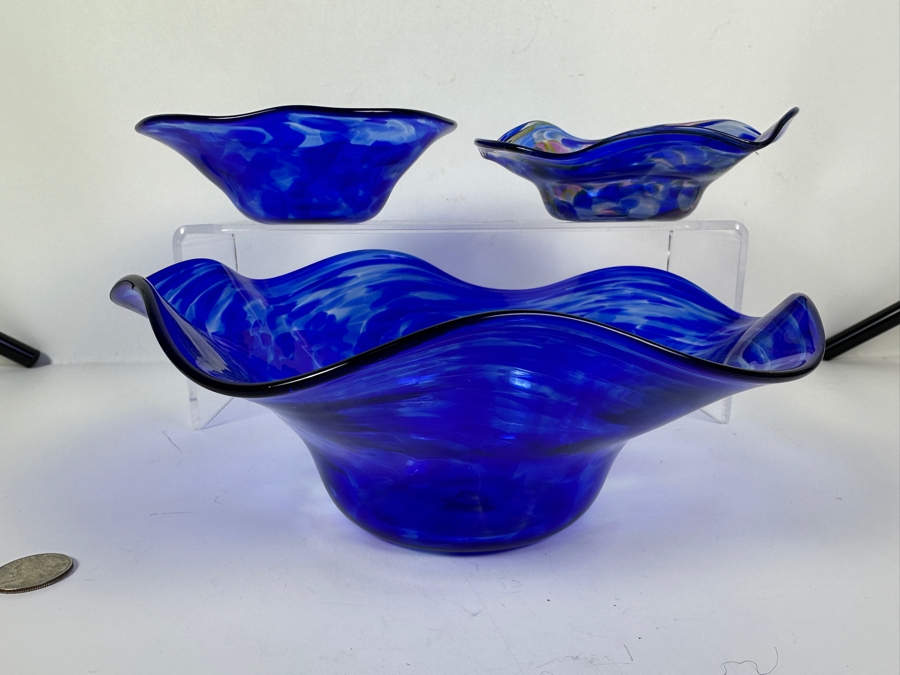 (3) Handmade Blue Art Glass Bowls with Ruffled Edges Individually Artist Signed Kuy 10'W, 6.5'W, 7'W [Photo 5]