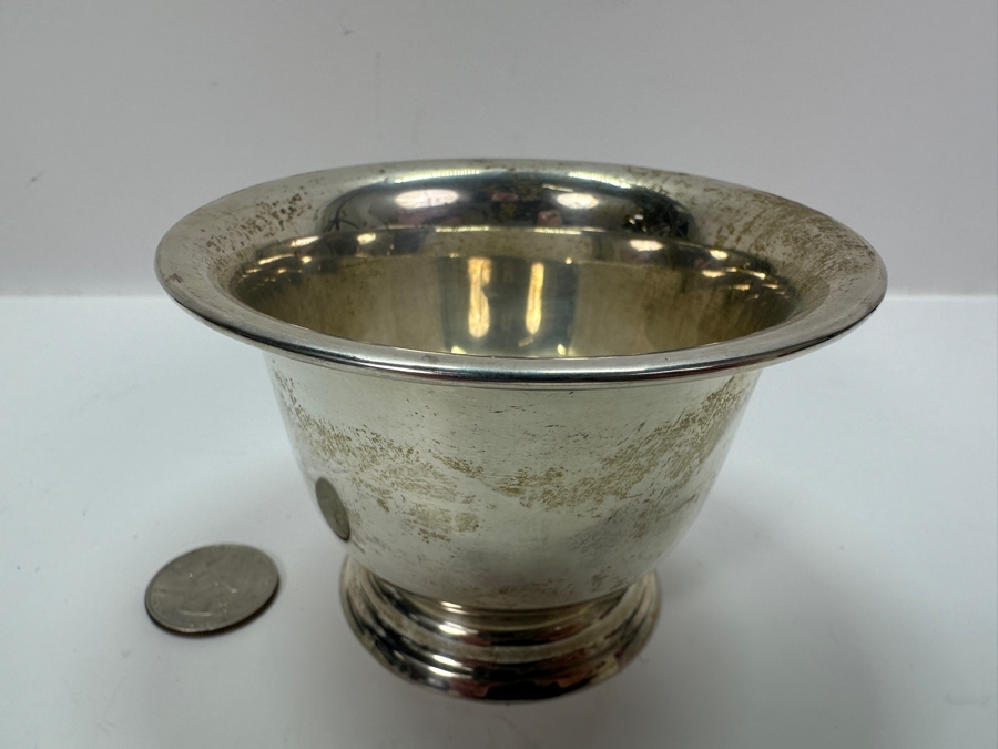Sterling Silver Cup 4'W x 2.75'H 67.7g [Photo 4]