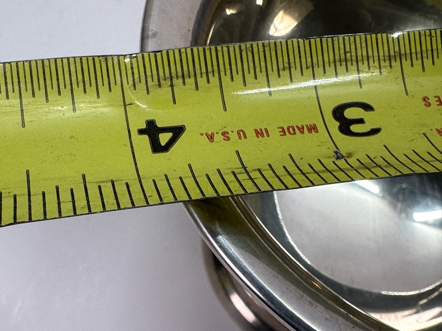 Sterling Silver Cup 4'W x 2.75'H 67.7g [Photo 7]