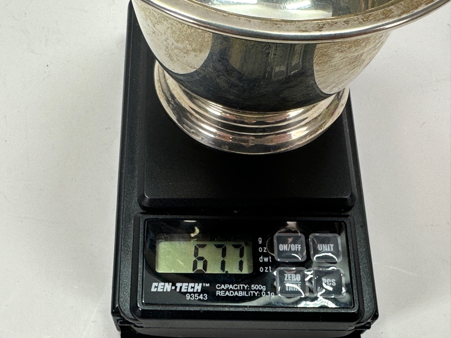 Sterling Silver Cup 4'W x 2.75'H 67.7g [Photo 9]