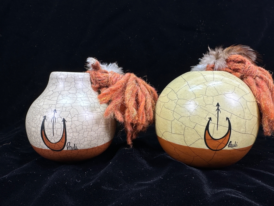 Pair Of Hand Painted Navajo Pottery Vases By Pauli 3.5'H [Photo 5]