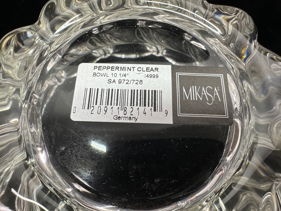 Mikasa Peppermint Bowl 10.25'W and Mikasa Vase 8.5'H [Photo 6]