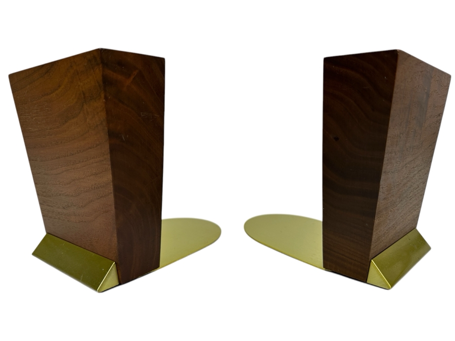 1960's Duk-It Wood and Brass Bookends by McDonald Company 5'H [Photo 1]