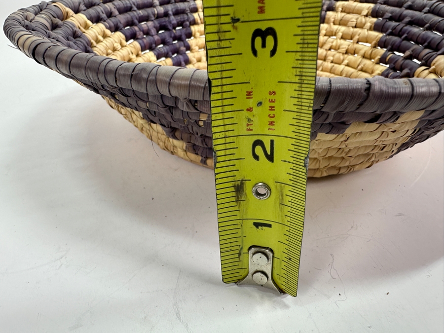 Vintage Native American Hopi Coil Basket 10.25W X 2.5H [Photo 9]