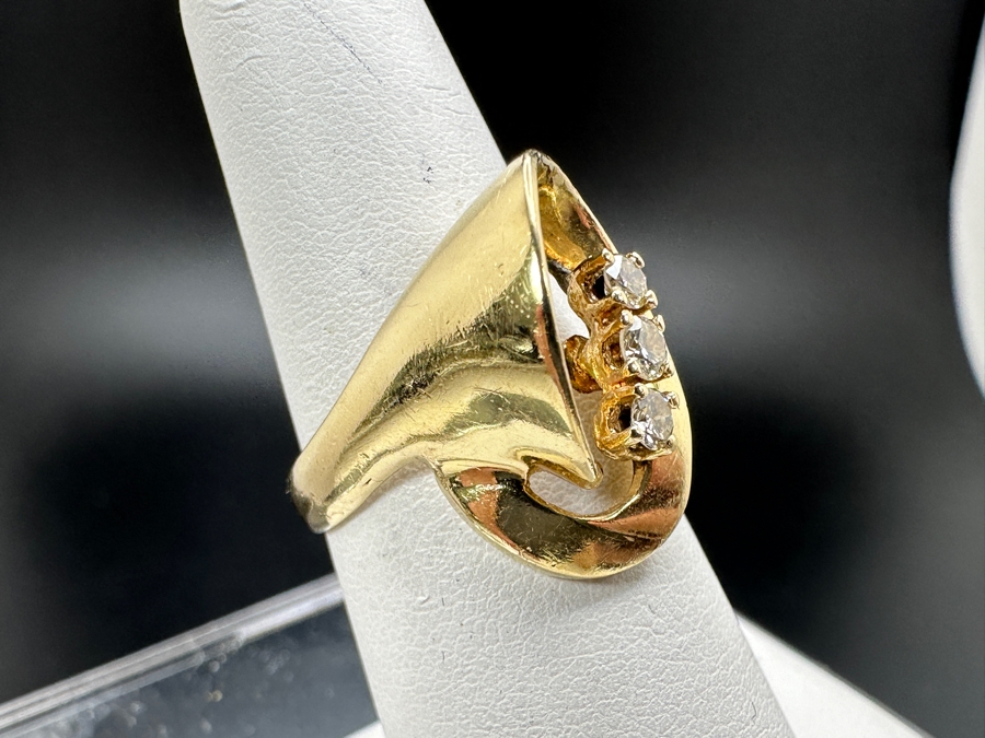 14K Gold Diamond Ring Set With (3) 2.8mm Round Brilliant Diamonds Estimated .24cttw 5.8g Retails $1,000 [Photo 4]