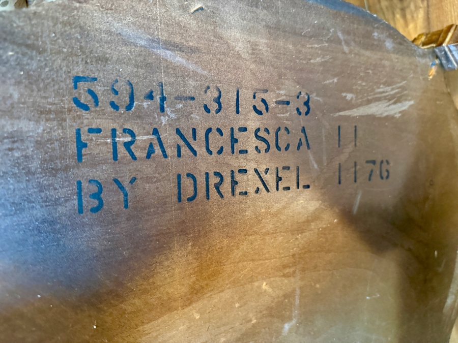 Vintage Drexel Heritage Francesca Side Table with Pull Out Beverage Tray 22W x 27D x 21.5H [Photo 5]