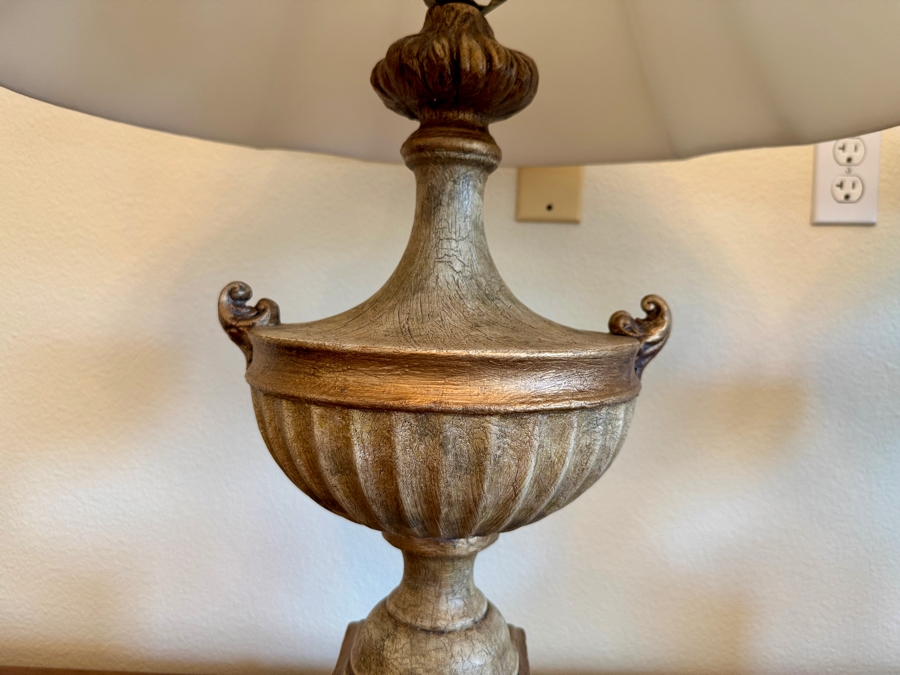 Pair Of Table Lamps [Photo 3]