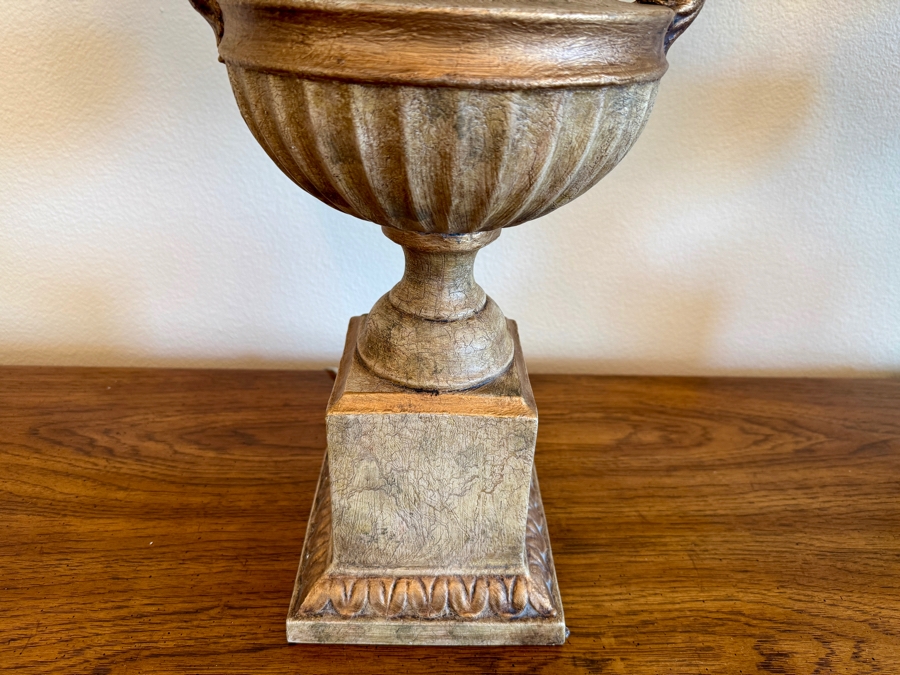 Pair Of Table Lamps [Photo 4]