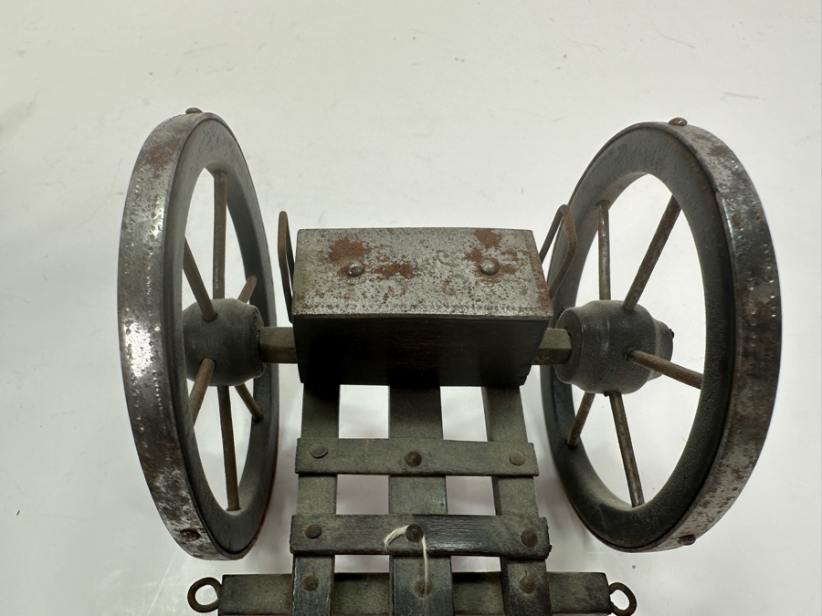 Antique English Model Cannon With Limber 7'L Retails $685 [Photo 7]
