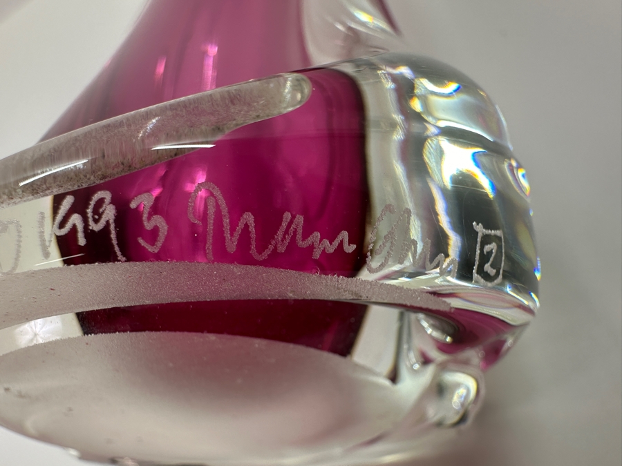 Matthew Buechner Thames Studio Art Glass Sommerso Purple Tulip Vase 13.5H [Photo 11]