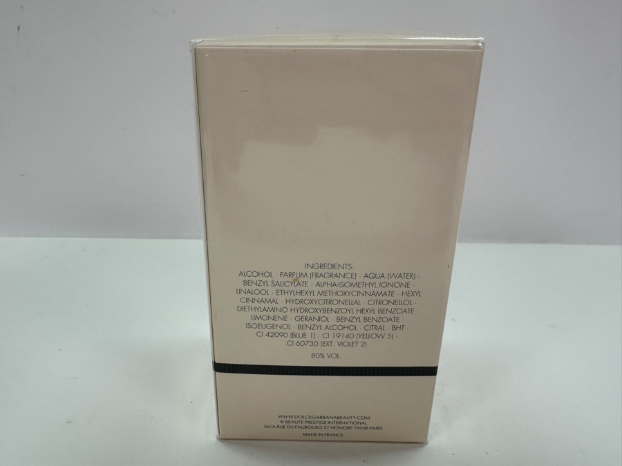 New Dolce & Gabbana Perfume Bottle [Photo 3]