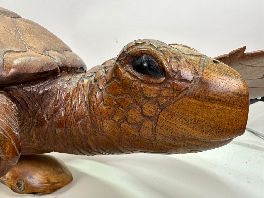 Greg Pontius (B. 1945, American) Incredible Life-size Carved Wooden Sea Turtle Milo Turtle From Hawaii 30'W X 17'D X 7'H [Photo 8]