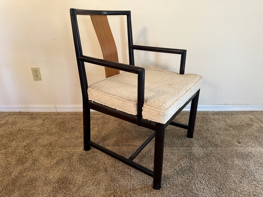 John Stuart Mid-Century Modern Curved Back Dining Chairs: Two Armchairs And Four Dining Chairs - Total Of Six Chairs [Photo 19]