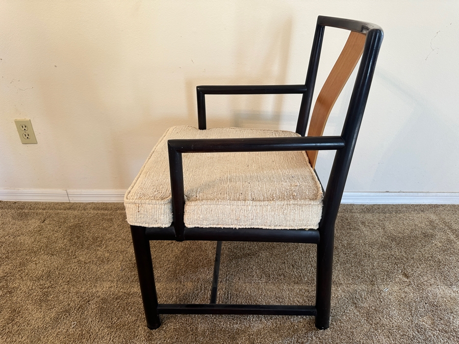 John Stuart Mid-Century Modern Curved Back Dining Chairs: Two Armchairs And Four Dining Chairs - Total Of Six Chairs [Photo 13]