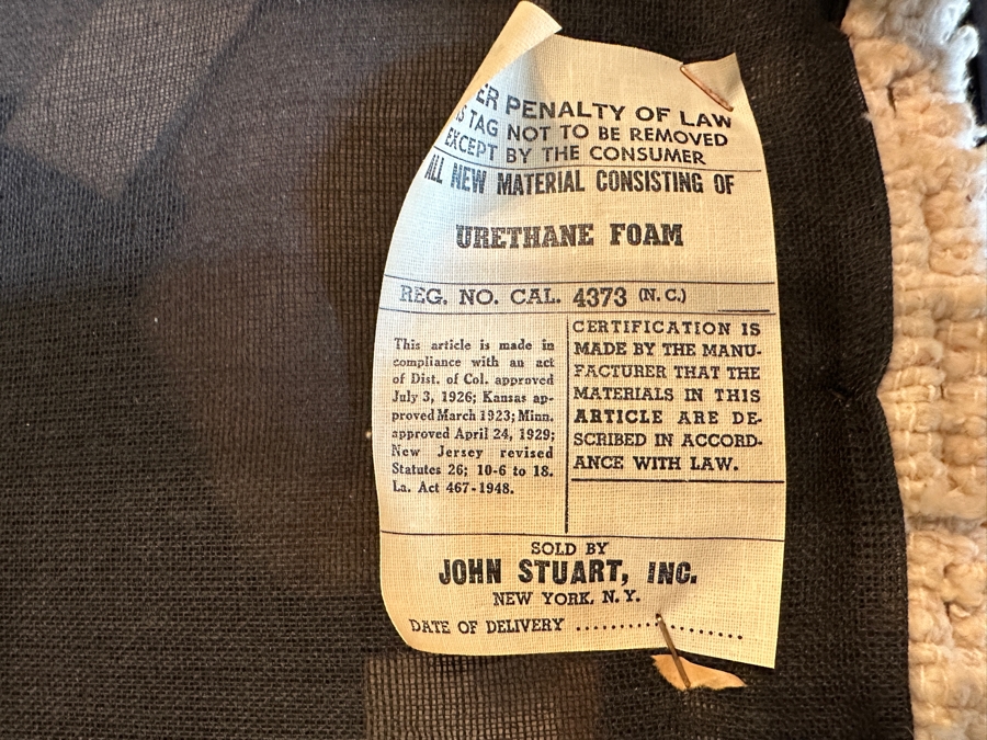 John Stuart Mid-Century Modern Curved Back Dining Chairs: Two Armchairs And Four Dining Chairs - Total Of Six Chairs [Photo 11]