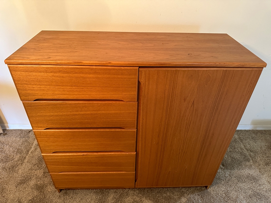 Danish Modern Teak Veneered Chest Of Drawers With Cabinet 48W X 18.5D X 45H [Photo 2]
