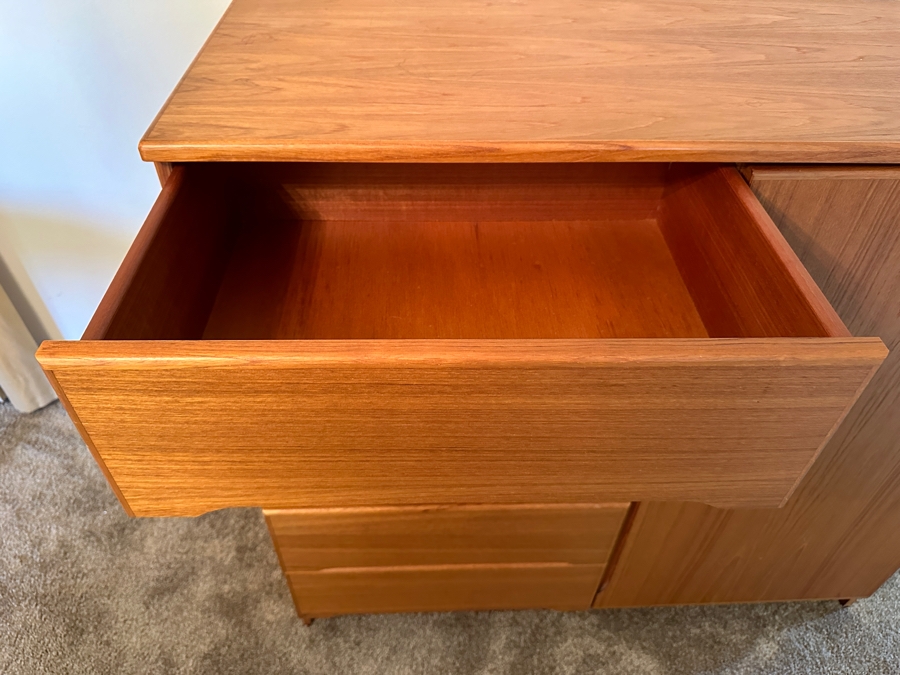 Danish Modern Teak Veneered Chest Of Drawers With Cabinet 48W X 18.5D X 45H [Photo 4]