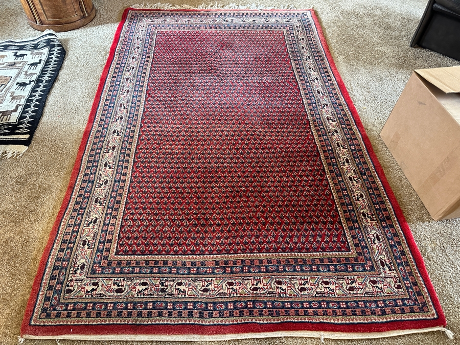 Hand Knotted Wool Persian Area Rug 61 X 99 [Photo 4]