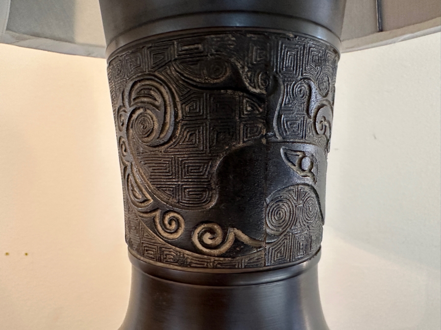 Mid-Century Modern Chinese Style Chinoiserie Bronze Table Lamp 36H [Photo 11]