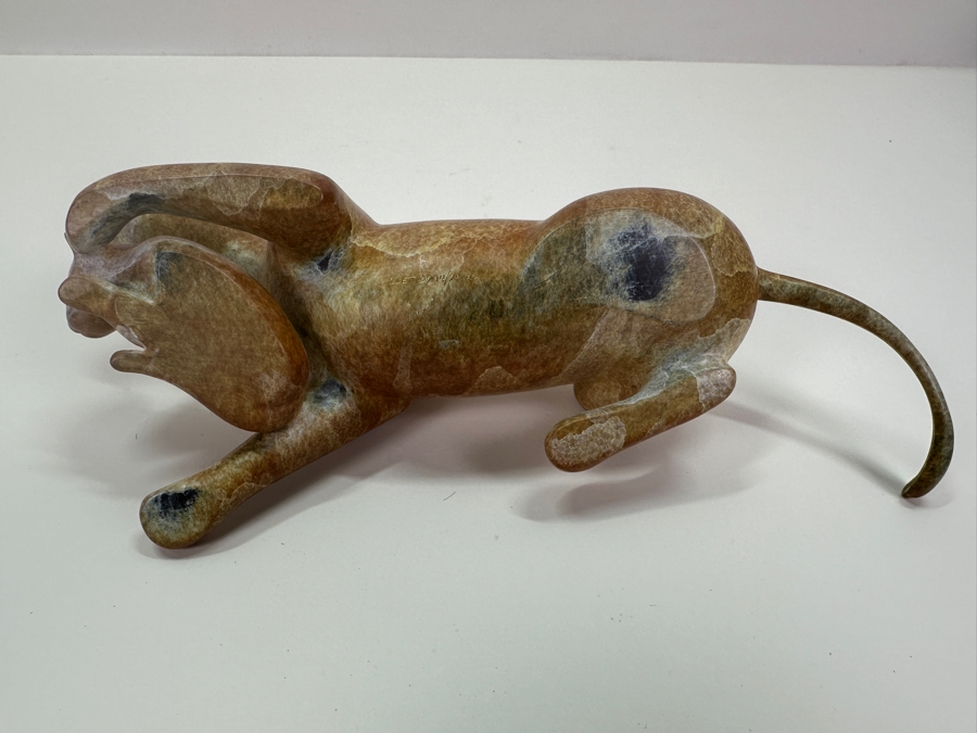 Loet Vanderveen (1921-2015, American/Dutch) Lioness And Cub Bronze Sculpture Signed LOET And Numbered 294 Of 2500 9.25'W X 3'H [Photo 6]